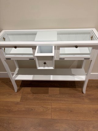 Cómoda recibidor colonial cristal y madera