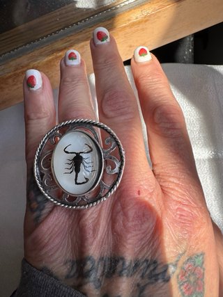 Anello scorpione