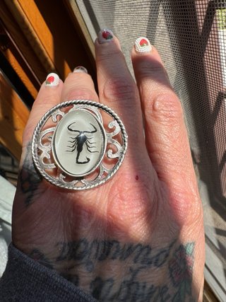 Anello scorpione