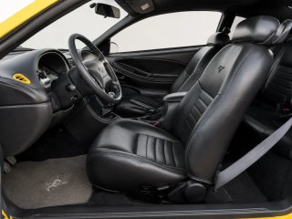 Ford Mustang 2002