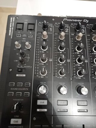 Mesa de mezclas Pioneer DJM-900NXS2