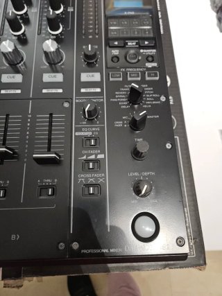 Mesa de mezclas Pioneer DJM-900NXS2