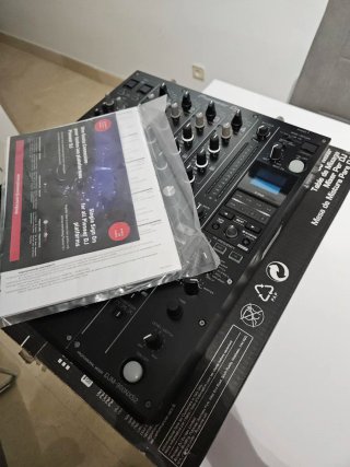Mesa de mezclas Pioneer DJM-900NXS2