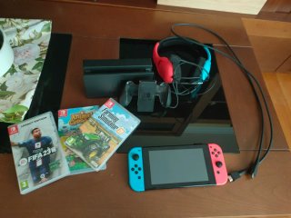 Nintendo Switch Roja y Azul + Juegos