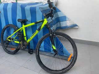 Bicicleta infantil B'Twin verde fosforito