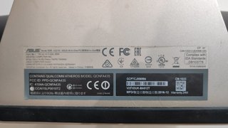 PC Todo en Uno ASUS 21.5'' Intel Pentium