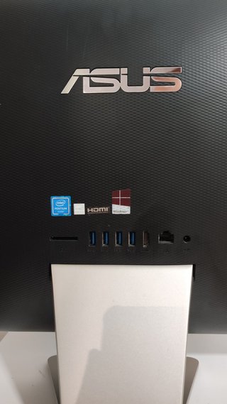 PC Todo en Uno ASUS 21.5'' Intel Pentium