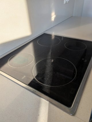 Vitrocerámica y Horno Teka