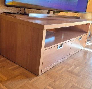 Mueble TV Ikea madera 120x60x45cm