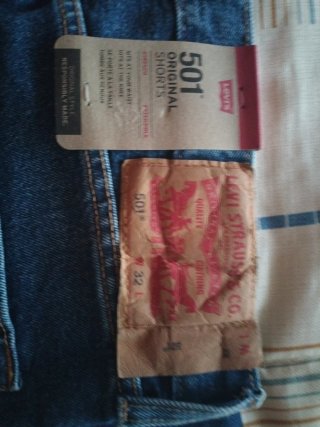 Bermudas Levi's Talla 32. En europa 42