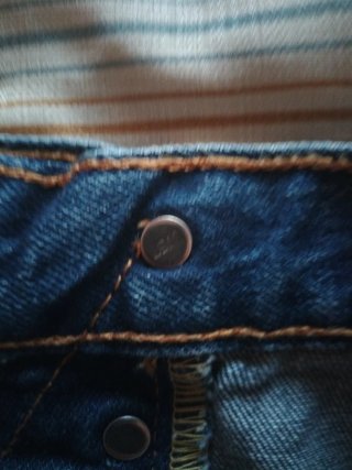 Bermudas Levi's Talla 32. En europa 42