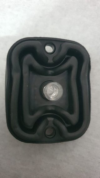 Tapa Bomba Freno Delantero Harley Touring/Dyna