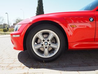 BMW Z3 1.8 - NACIONAL - LIBRO DE REVISIONES BMW