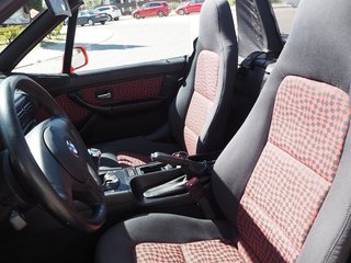 BMW Z3 1.8 - NACIONAL - LIBRO DE REVISIONES BMW