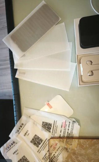 iPhone 13 128GB Negro + Accesorios