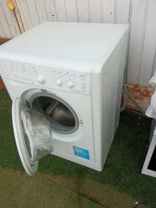 Lavadora Indesit