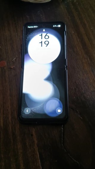 Samsung Galaxy Z Flip 5 256GB