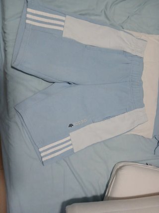 Conjunto Adidas Camiseta y Pantalón Corto