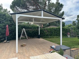 Estructuras metálicas pérgola/cochera