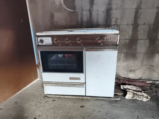 Cocina de gas blanca