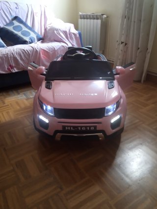 Coche eléctrico infantil a batería rosa
