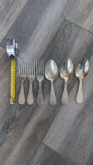 Cucharas y Tenedores Metálicos