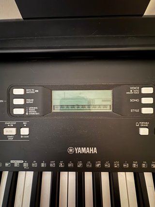 Teclado Yamaha Piano