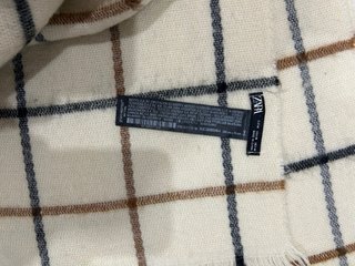 Bufanda Zara Beige y Marrón