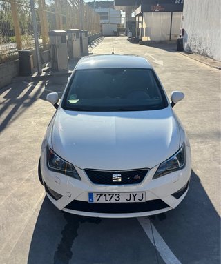 🔥 SEAT Ibiza FR 2017 – Solo 101.000 km 🔥