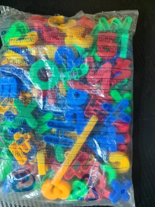 Letras y números magnéticos para niños