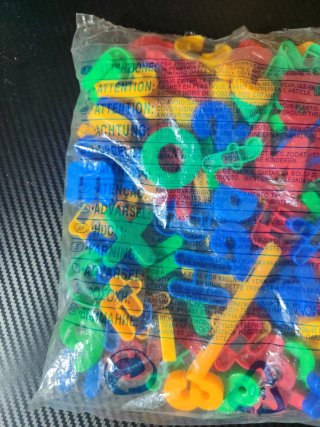 Letras y números magnéticos para niños