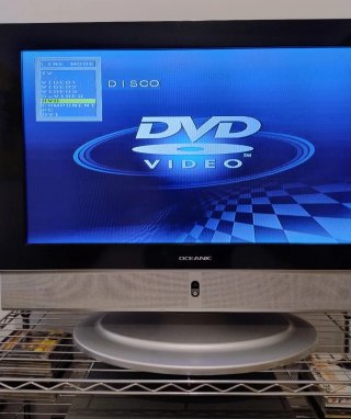 Televisión LCD Oceanic 32 Negra y Plateada