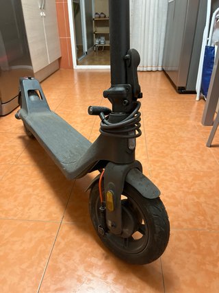 Patinete eléctrico y casco Xiaomi