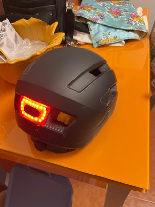 Patinete eléctrico y casco Xiaomi