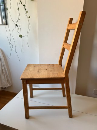 Silla de madera Ikea