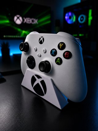Soporte para mando Xbox con Logo