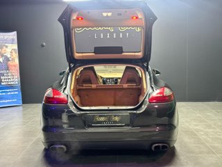 PORSCHE Panamera 4.8 4S