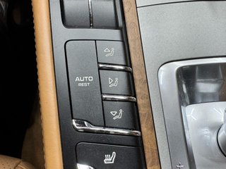 PORSCHE Panamera 4.8 4S