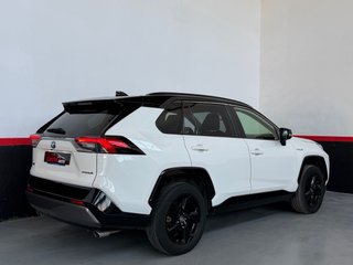 TOYOTA RAV4 / 1 PROPIETARIO / BLACK EDITION