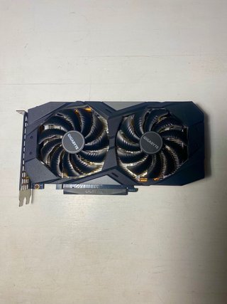 Pacchetto GTX 1660 Super Gigabyte OC + Alimentatore 550W