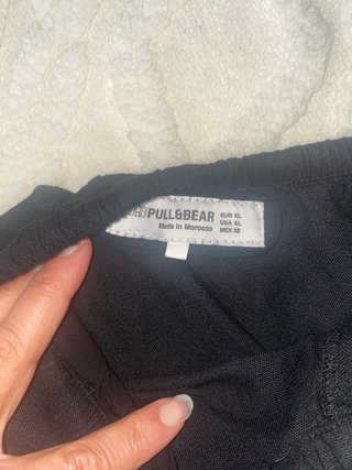 Pantalón Globo  Negro es una S pero da talla 40