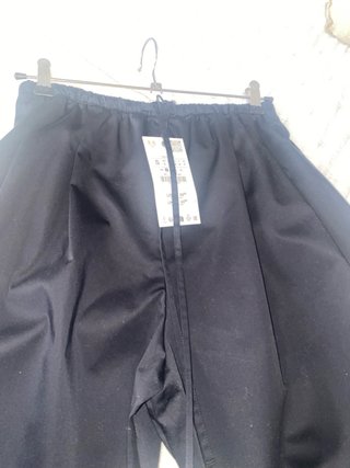 Pantalón Globo  Negro es una S pero da talla 40