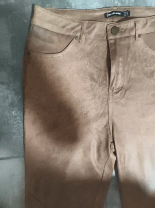 PANTALONES MUJER CUERO COLOR MARRÓN