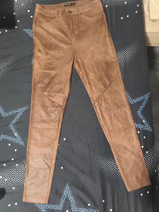 PANTALONES MUJER CUERO COLOR MARRÓN