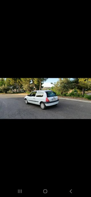 Renault Clio 2001