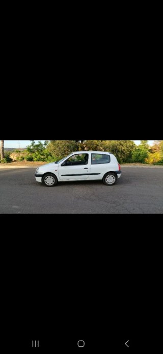 Renault Clio 2001
