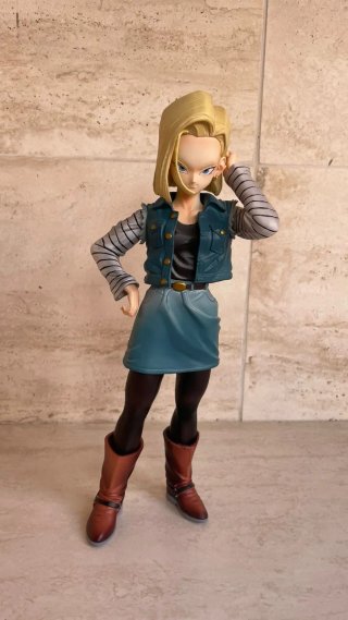 Figure Android C18 Dragon Ball Z 27cm