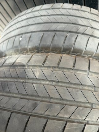 Bridgestone 205/60 R16 92V T005