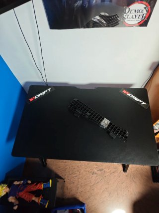 Mesa Gaming Drift Negra y Soporte para Torre Pc