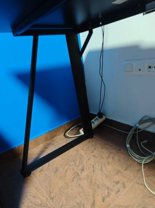 Mesa Gaming Drift Negra y Soporte para Torre Pc